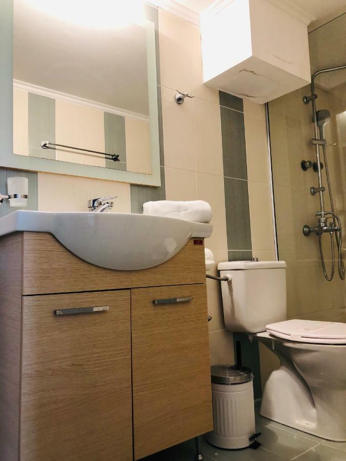 Naftilos Residences I *